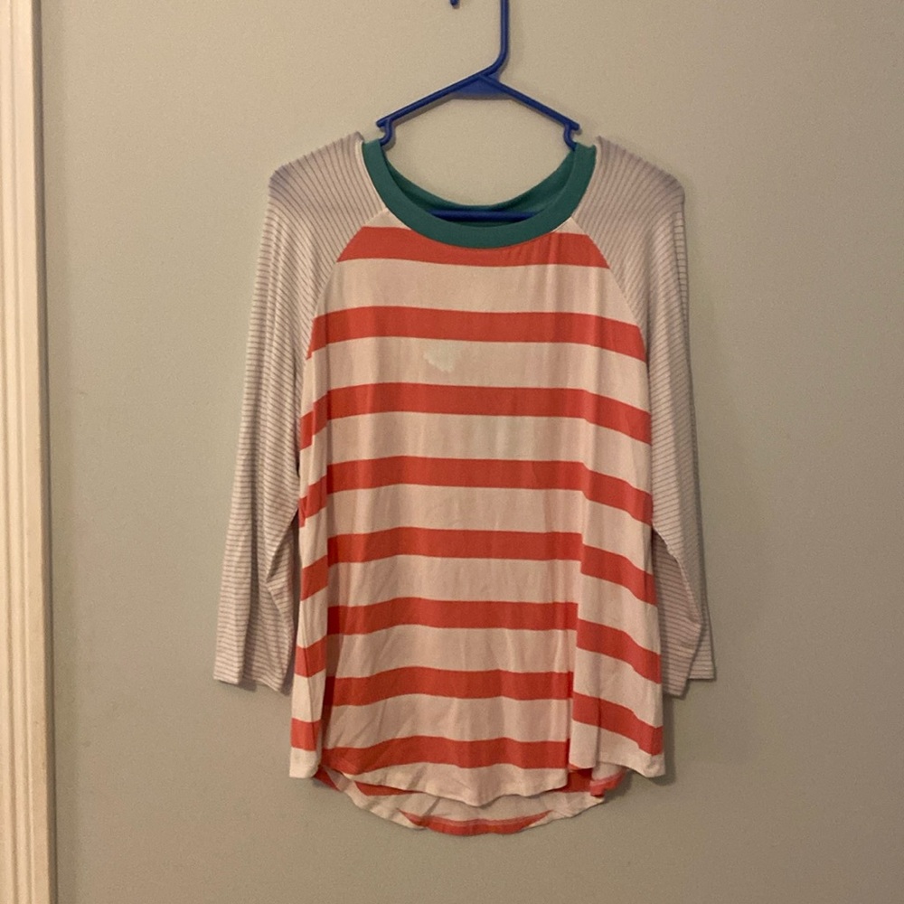 Market Spruce from Stitch Fix. NWT Size large, 3/4 length sleeves. Coral stripes